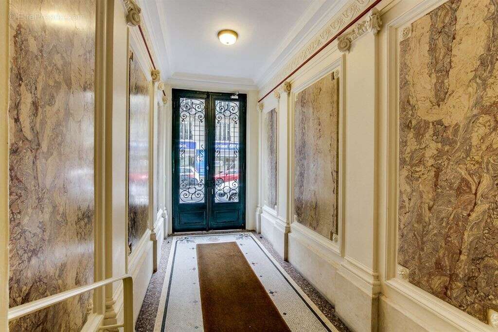 Appartement à PARIS-12E