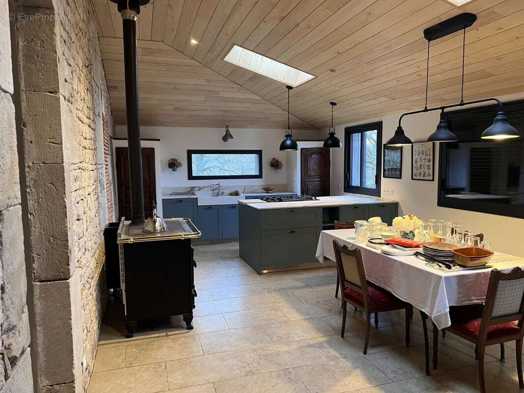 Maison à CAMBES