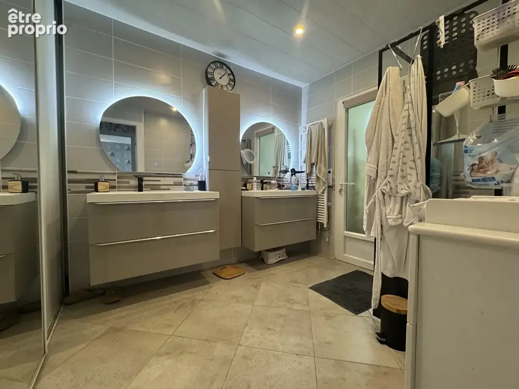 Exclusivité entre Rochefort et Saintes : Pont l'Abbé d'Arnoult Maison 6 chambres, jardin privatif, hangar 600m² - photo 9