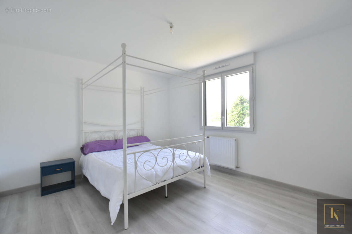 Maison à LOCQUELTAS