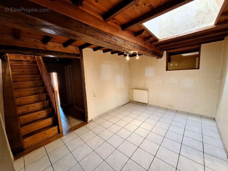 Maison à AIGNAN