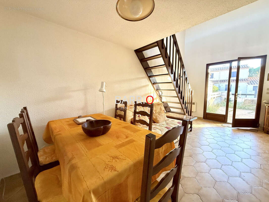 Maison à SAINT-CYPRIEN