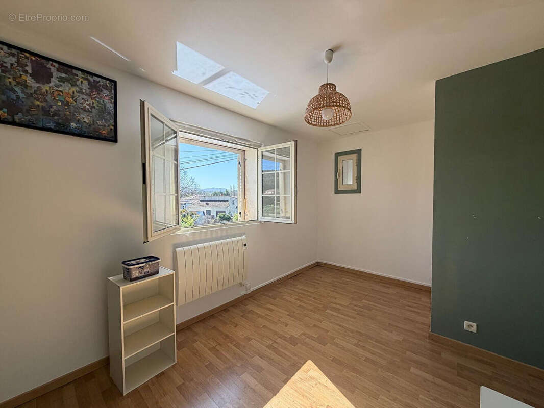 Photo 5 - Appartement à CABRIES