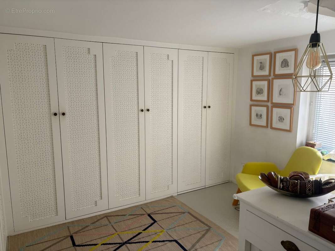 Appartement à PARIS-11E