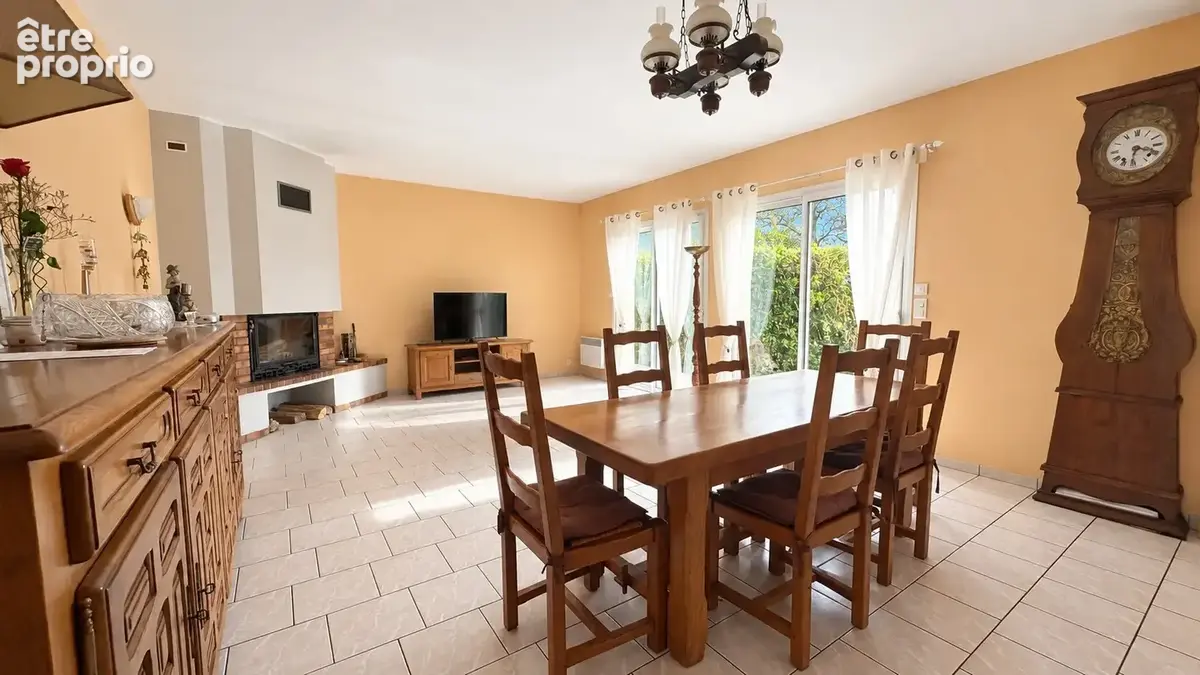 Maison d'architecte  140 m²  4 chambres  terrain de 1 195 m²  tout à pied - photo 5