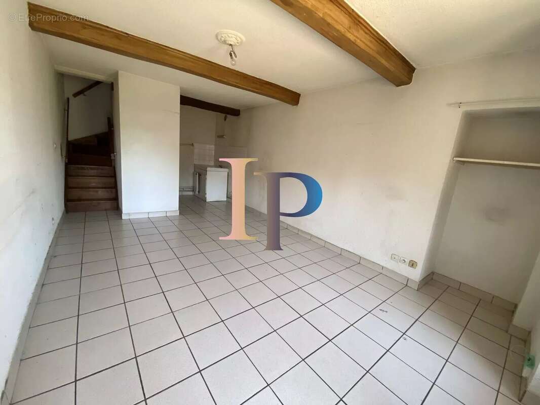 Appartement à CUINZIER