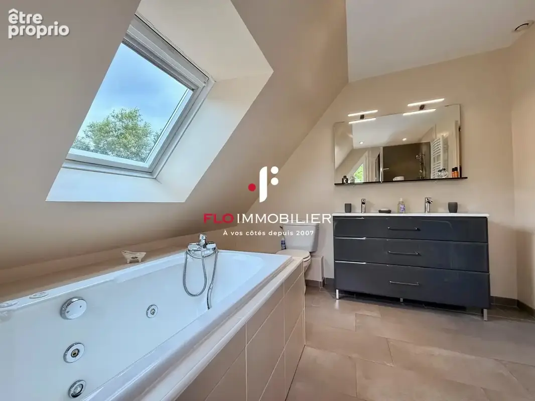 Maison 8 pièces 232 m² à vendre à Caen (14000) - photo 9