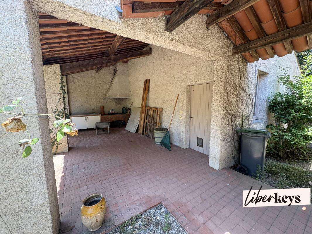 Belle maison familiale de 175 m² sur terrain arboré de 2 963 m² exposé plein sud - photo 10