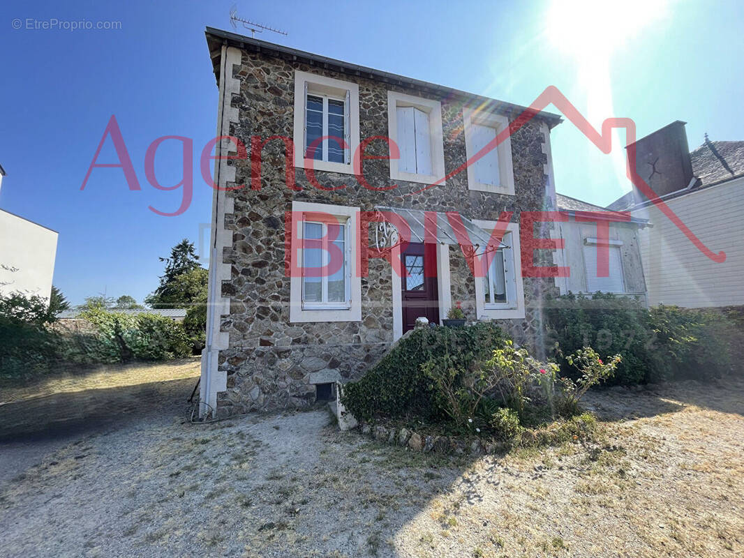 Maison à PONTCHATEAU