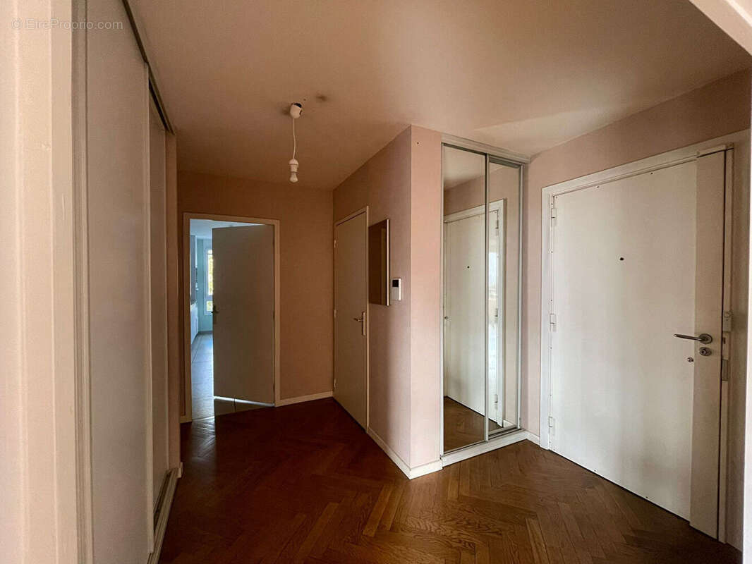 Appartement à LYON-6E