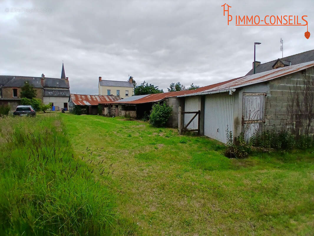 Autre à SAINTE-ANNE-SUR-VILAINE