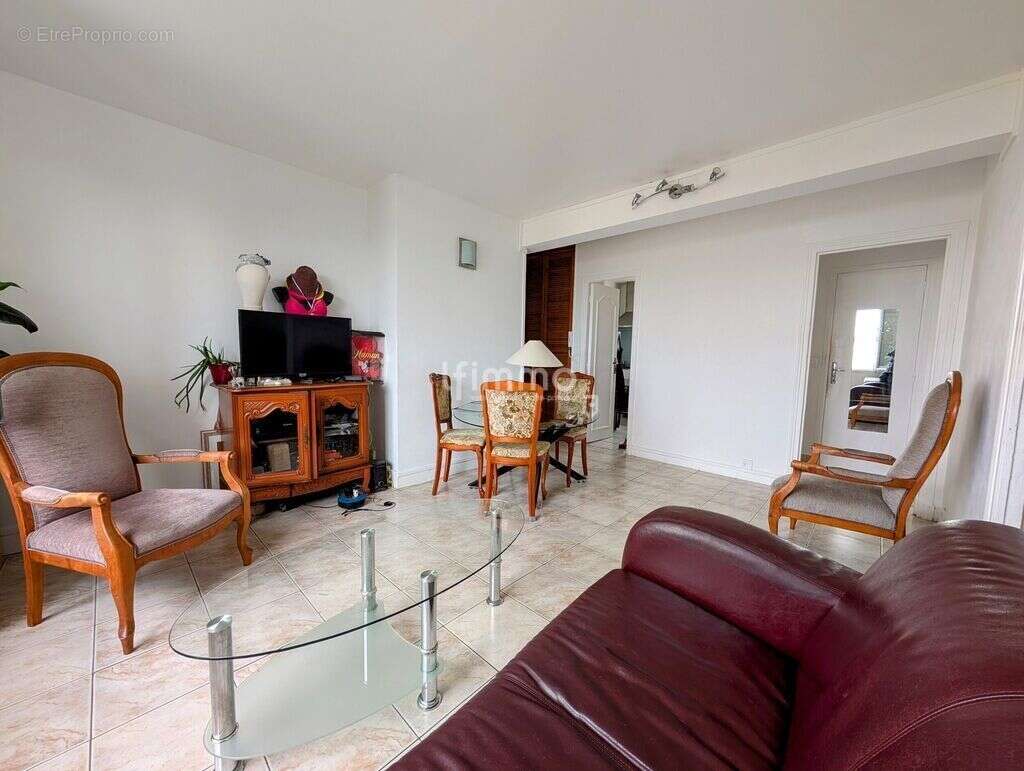 Appartement à CHAMPIGNY-SUR-MARNE