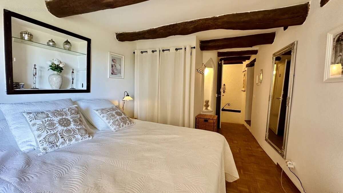 Maison à CAGNES-SUR-MER