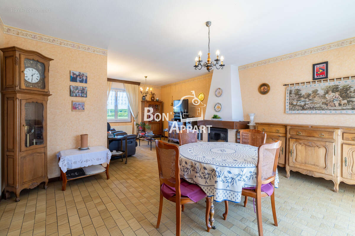 Maison à VALLEROY