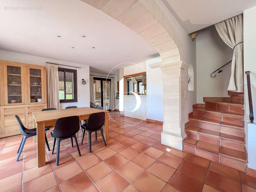 Maison 180 m² à Sabran  - photo 15