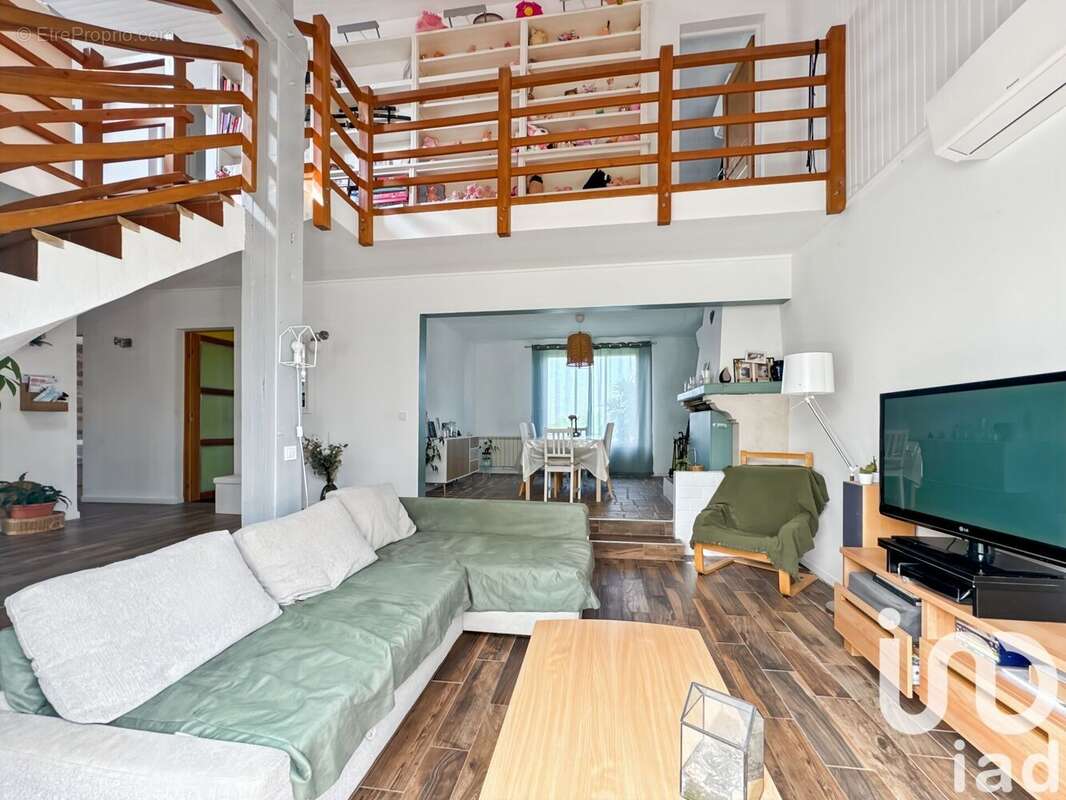 Photo 3 - Maison à CRISENOY