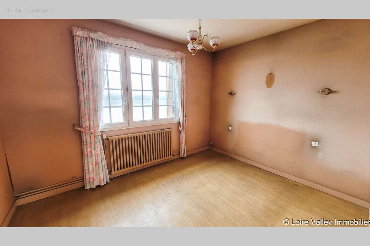 Maison à SAINT-MATHURIN-SUR-LOIRE