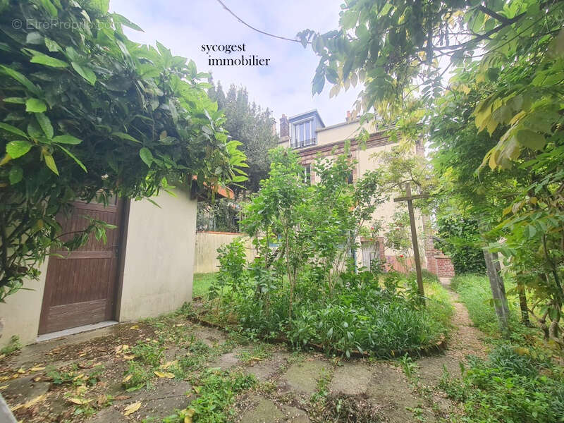 Appartement à NOISY-LE-SEC