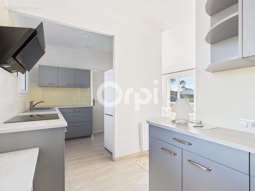 Maison à MANDELIEU-LA-NAPOULE