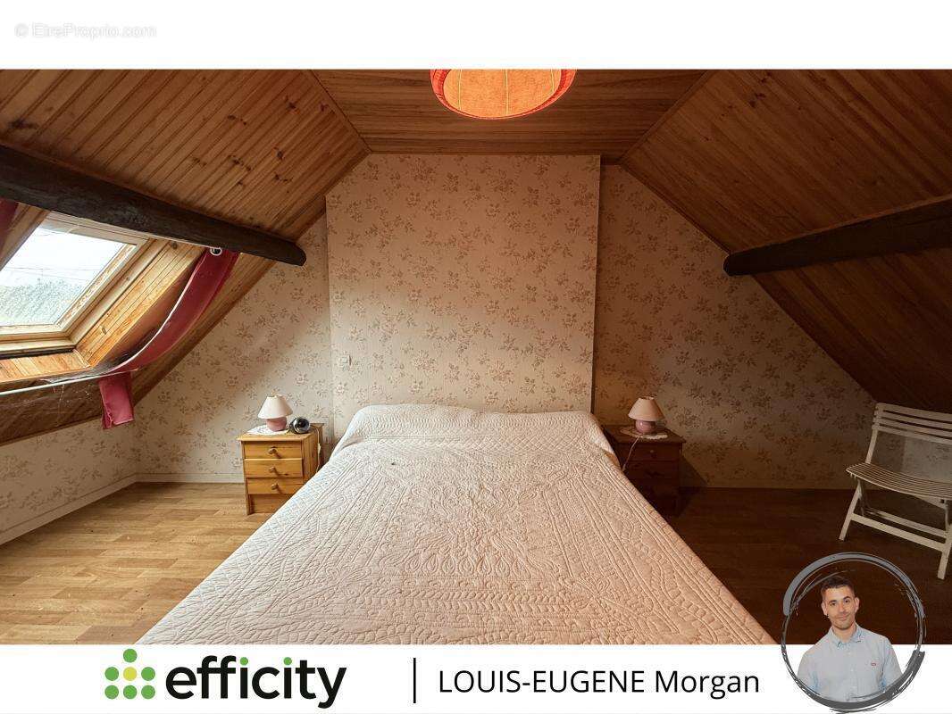 Maison à PLEUMARTIN