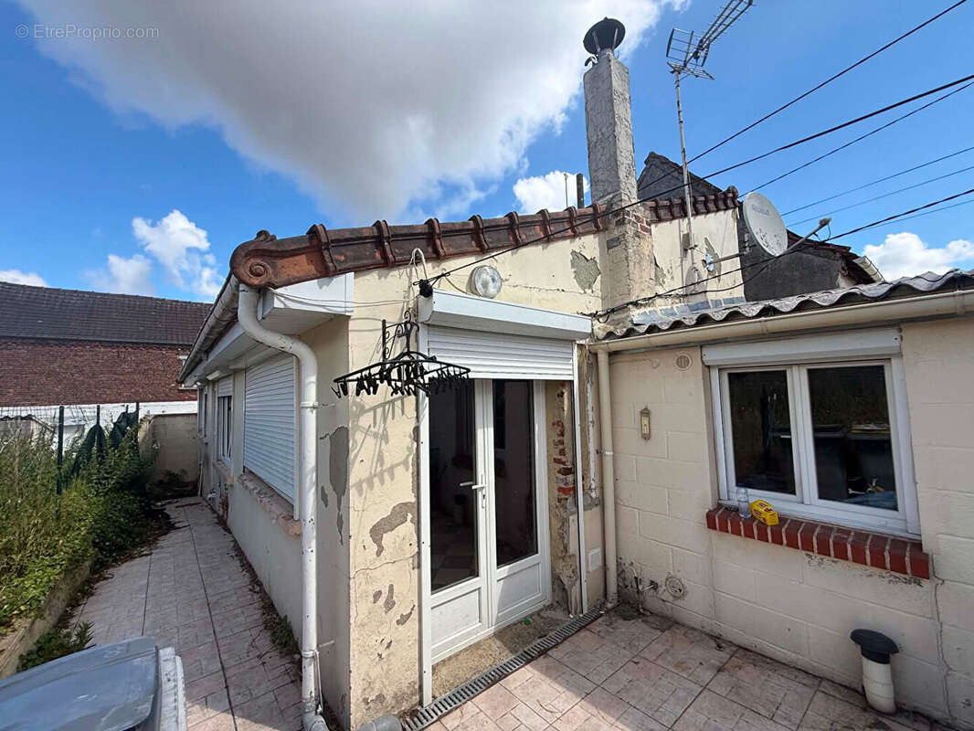 ALLOUAGNE - Maison plain-pied 72 m² - jardin - en impasse - photo 3