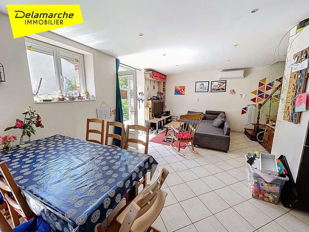 Maison à COUDEVILLE-SUR-MER