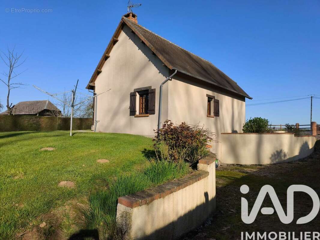 Photo 3 - Maison à SAINT-GEORGES-DU-VIEVRE