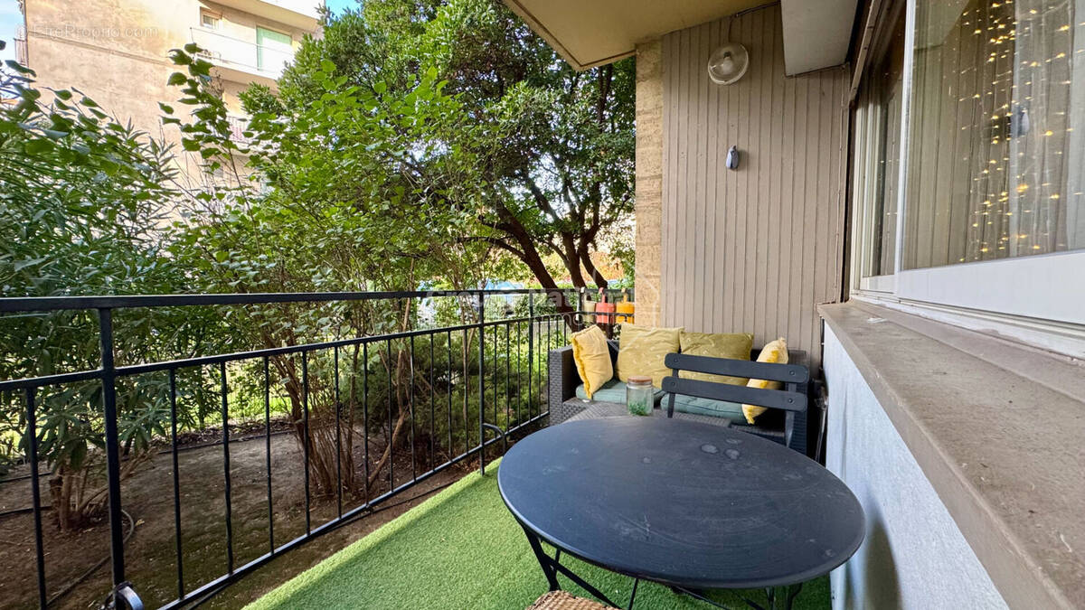 Appartement à NIMES