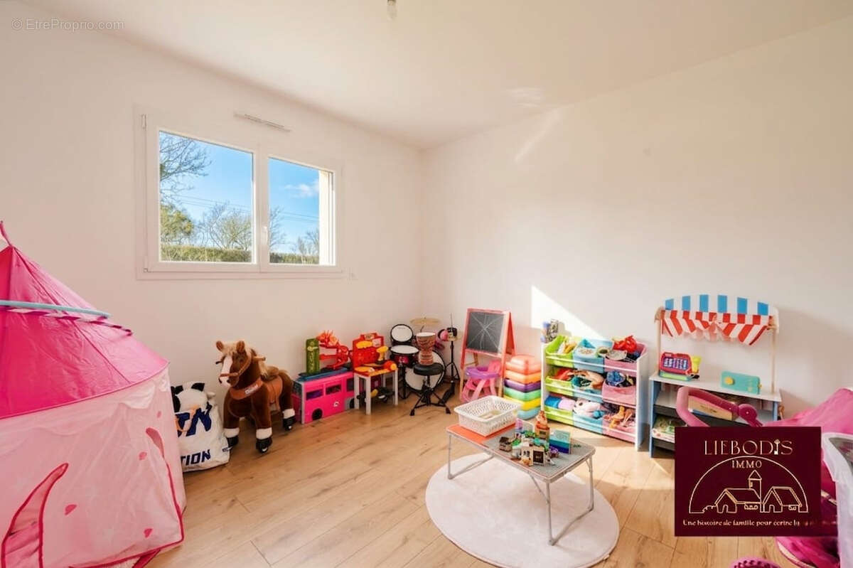 Plain-pied indépendant de 2023, terrain 3000m2, DPE en A ! - photo 10