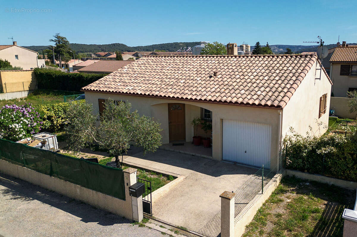 Maison à LEZIGNAN-CORBIERES