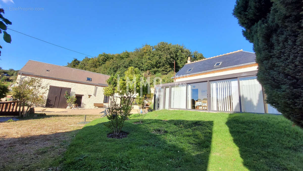 Maison à SAVIGNY-SUR-BRAYE