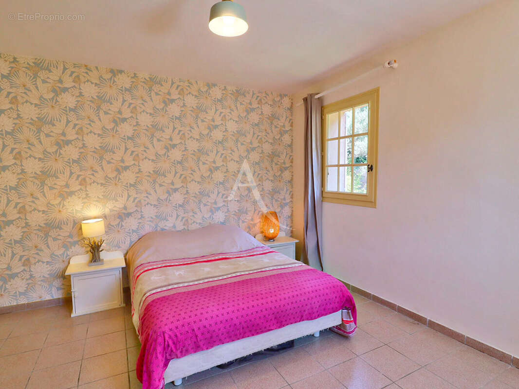 Villa lumineuse type 5 au calme sur 3612 m2 avec oliviers pierrevert - photo 18