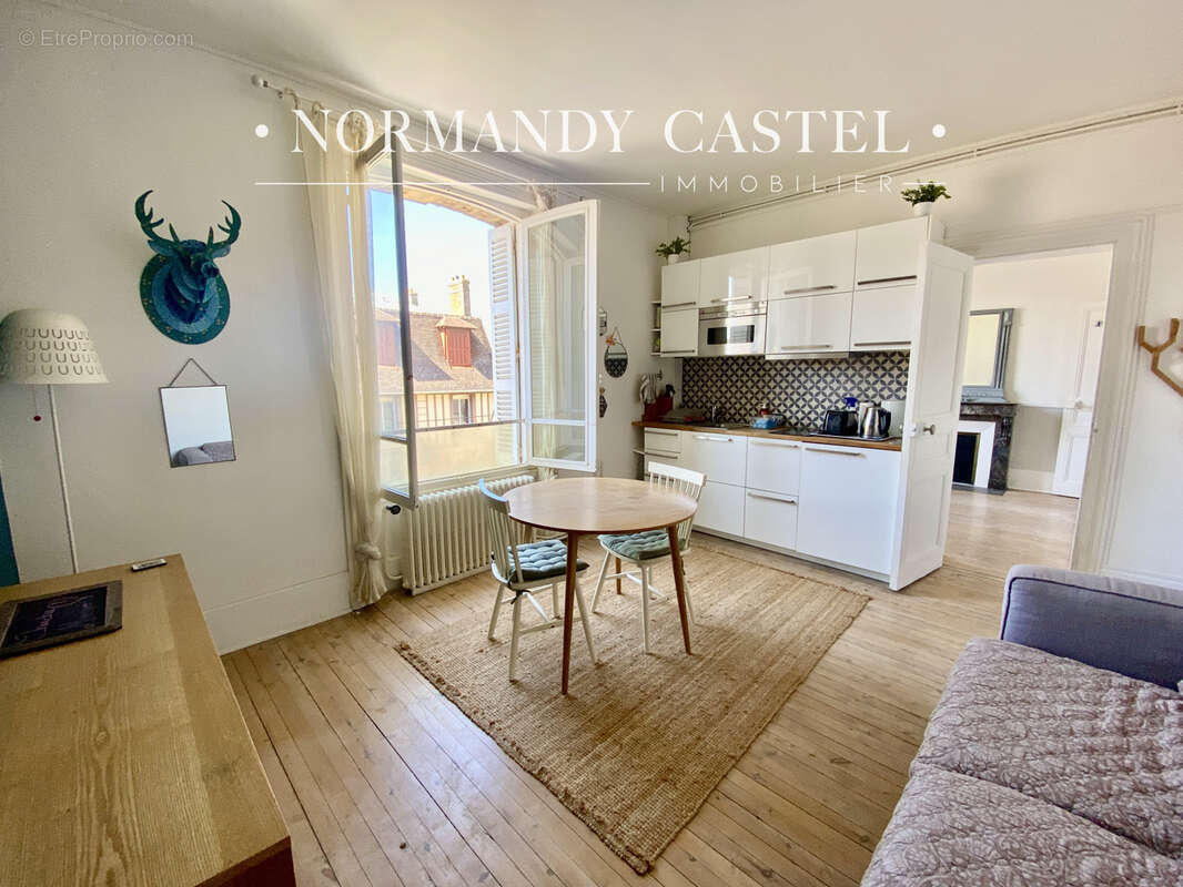 Appartement à TROUVILLE-SUR-MER