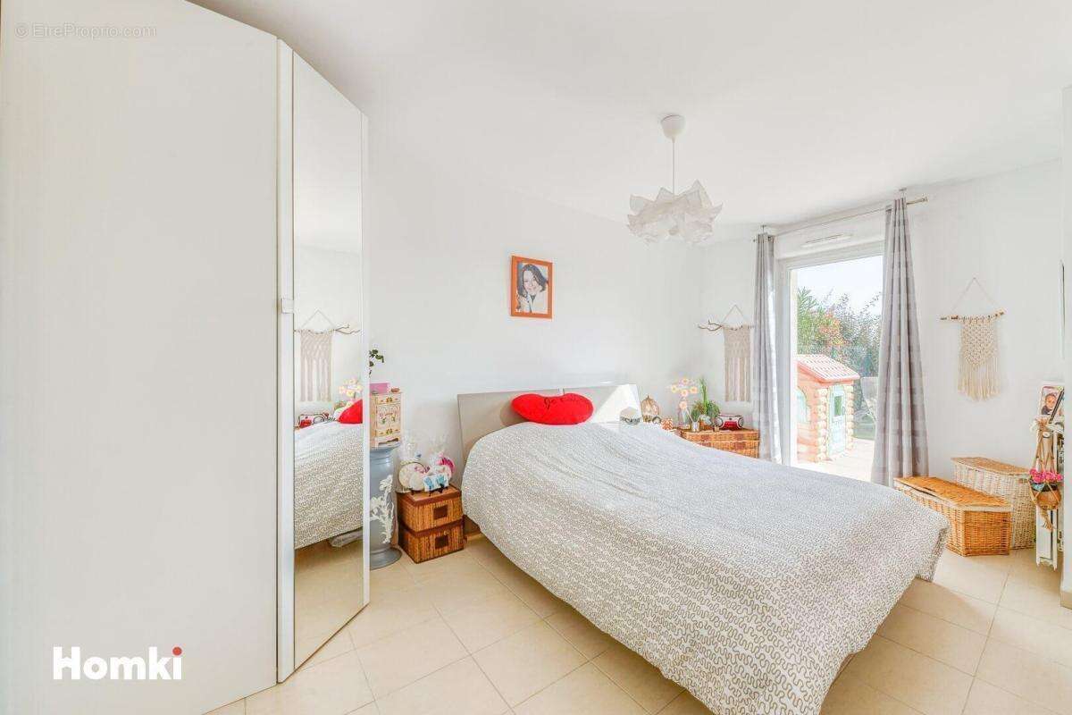 Appartement T2 de 46 m2 à Marseille 13013, Rue Nicolas Copernic - photo 7