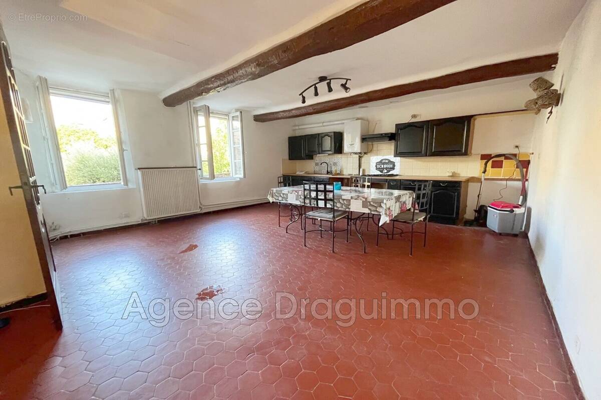 Maison à DRAGUIGNAN