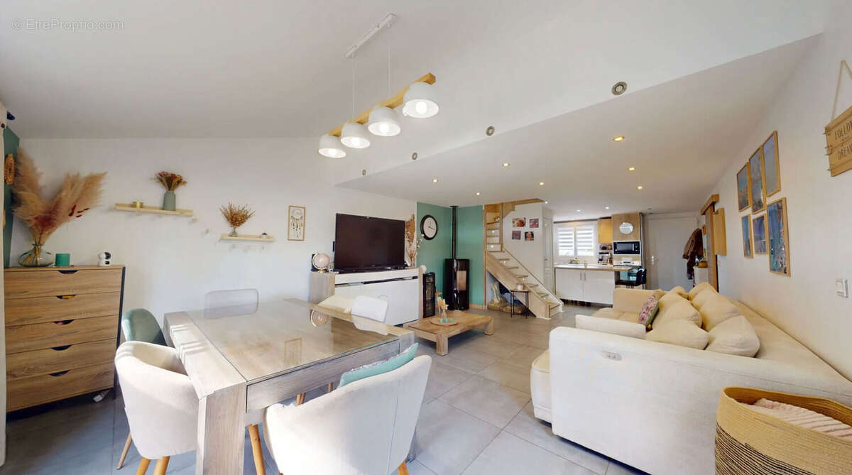 Maison à PONTAULT-COMBAULT