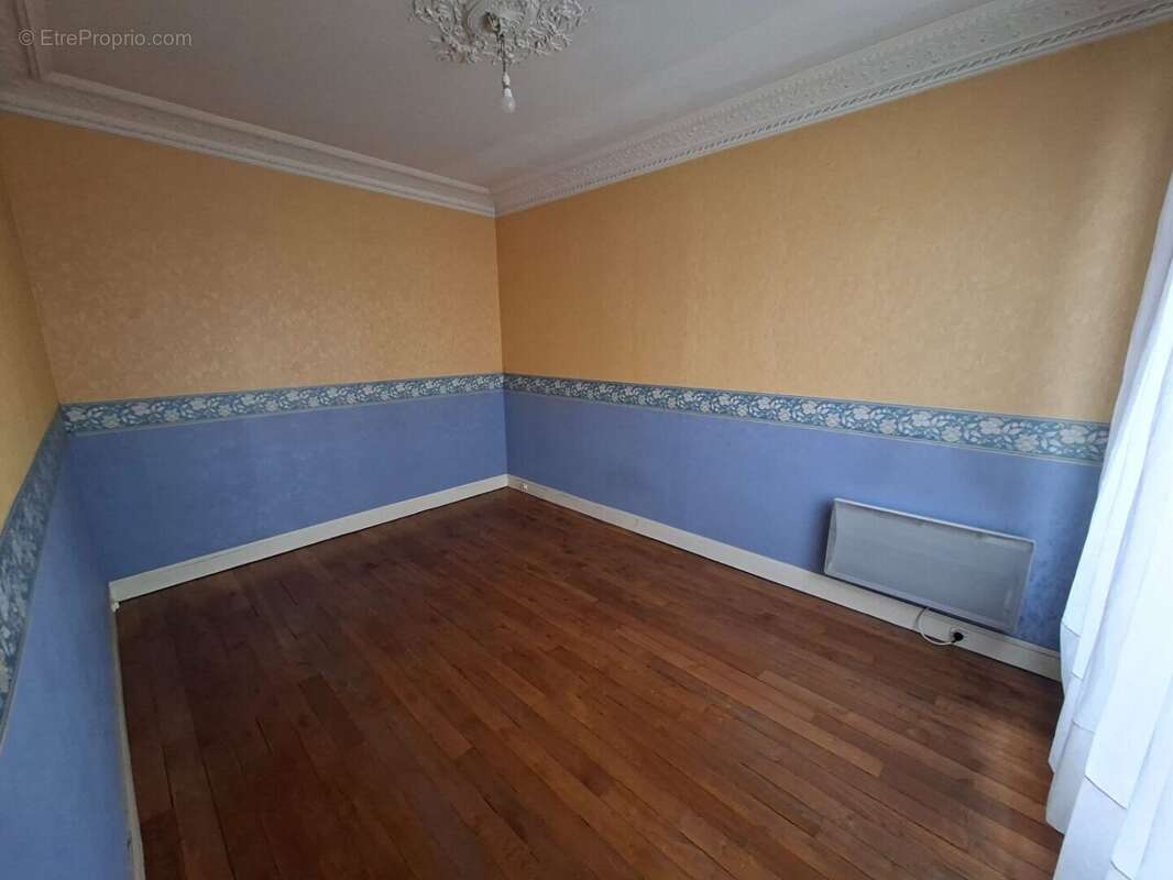 Appartement à LE BOURGET
