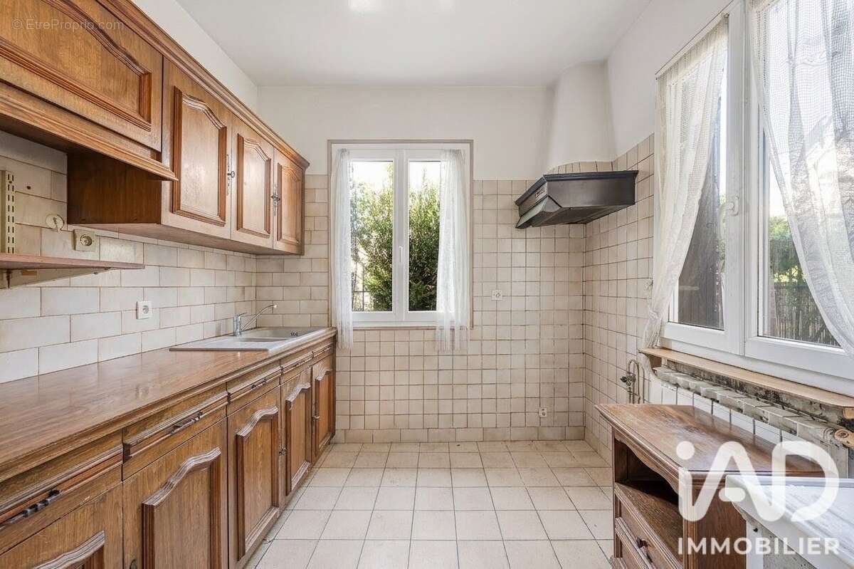 Maison 112 m² à Colombes  - photo 7