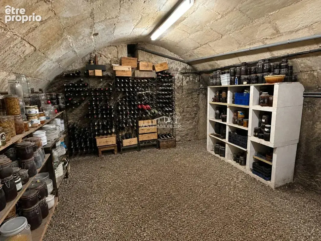 Murs et Fonds de commerce Fontvieille 300 m2 - photo 8