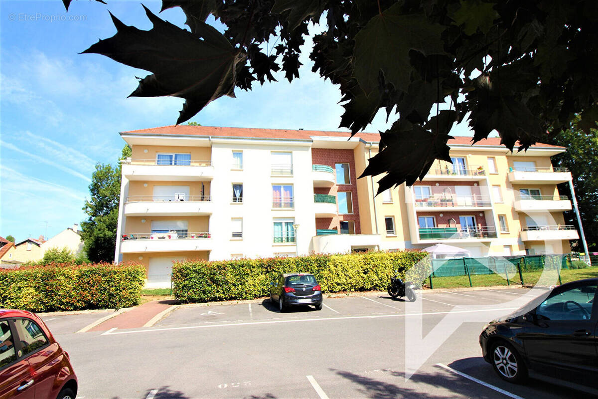 Appartement à PERSAN