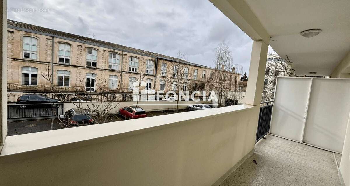 Appartement à BORDEAUX