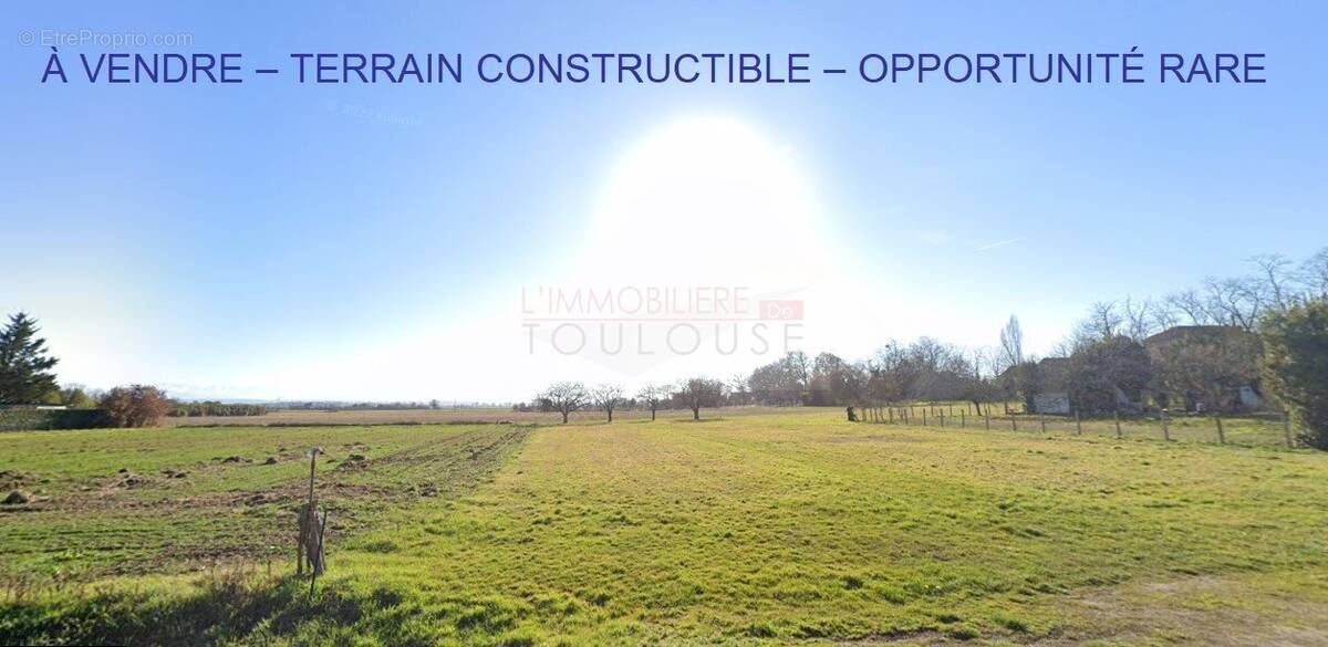 Terrain à PEYSSIES