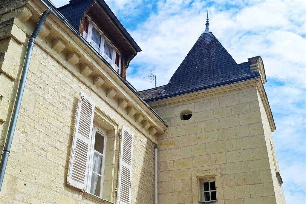 Maison à BEAUMONT-EN-VERON