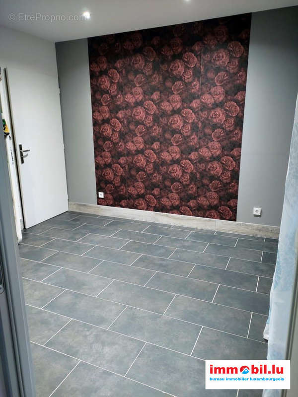 Chambre vue 2 - Appartement à OTTANGE