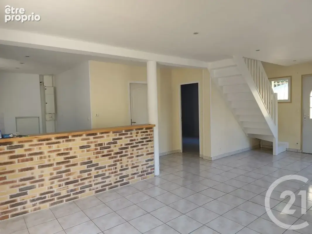 Maison 6 pièces 94 m² à vendre à Nassandres (27550) - photo 2