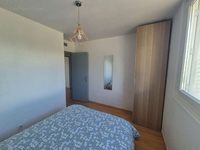 Appartement à SAINT-MARTIN-D'HERES