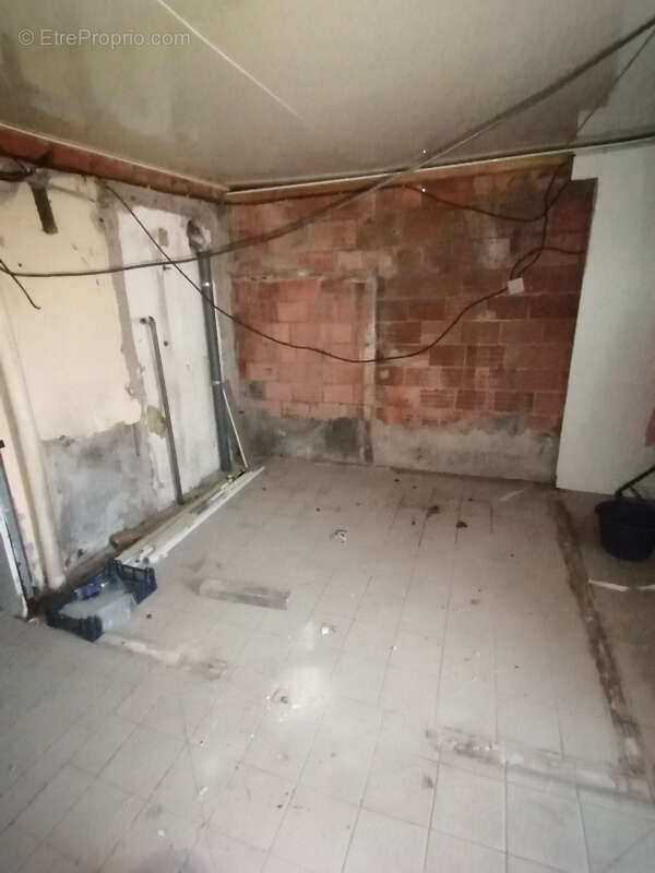 Appartement à LEZIGNAN-CORBIERES