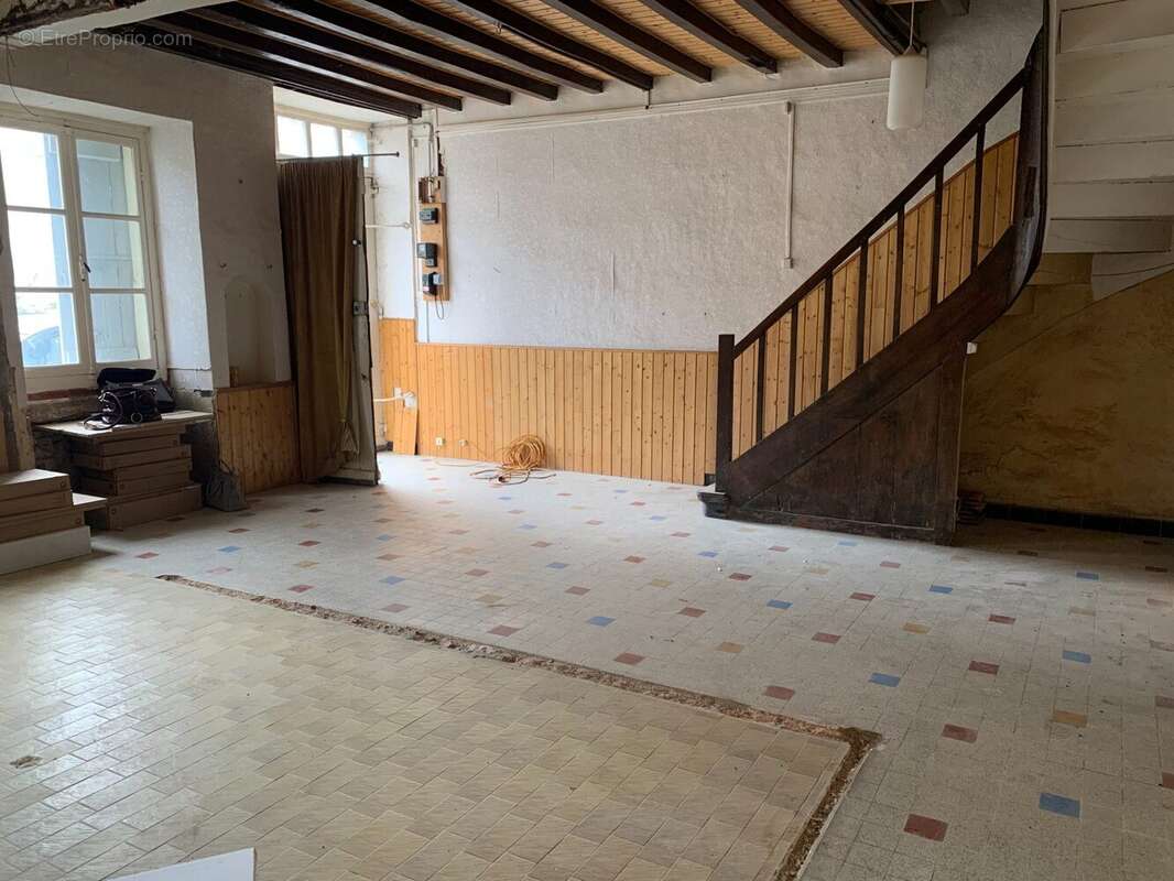 Maison à MONTRIGAUD