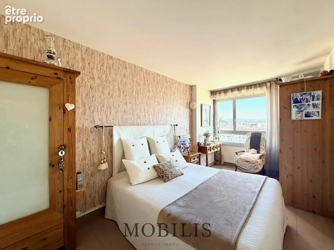 Belle vue ! grand pavois : beau type 3 de 82m2 avec parking - photo 5