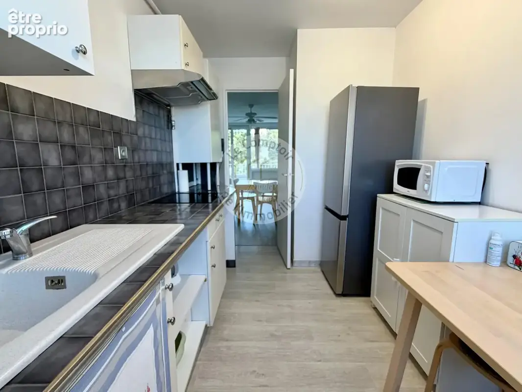 Rouviere: type 3 moderne avec vue sur parc - photo 4